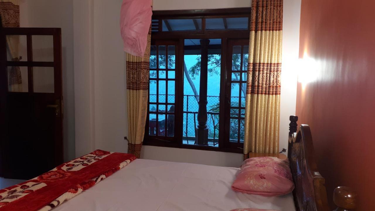 Induwara Guest Hotel Ella Exterior photo